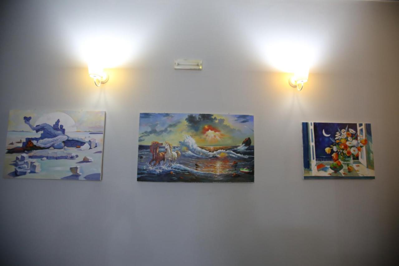 Hotel Pasarela Berat Buitenkant foto