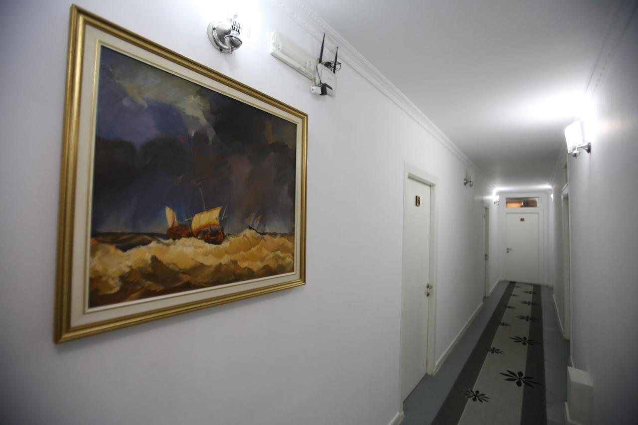 Hotel Pasarela Berat Buitenkant foto